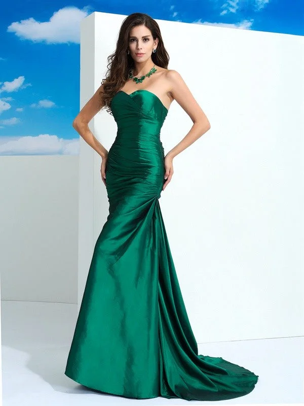 Designer Beach Maxi Dresses-Sheath/Column Sweetheart Pleats Sleeveless Long Taffeta Dresses